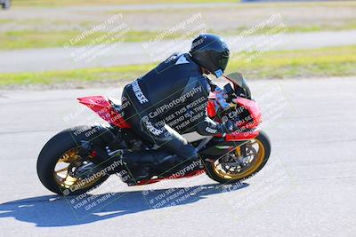 media/Jan-20-2023-Fastrack Riders (Fri) [[f2ad32aba3]]/Level 2/session 3 turn 9/